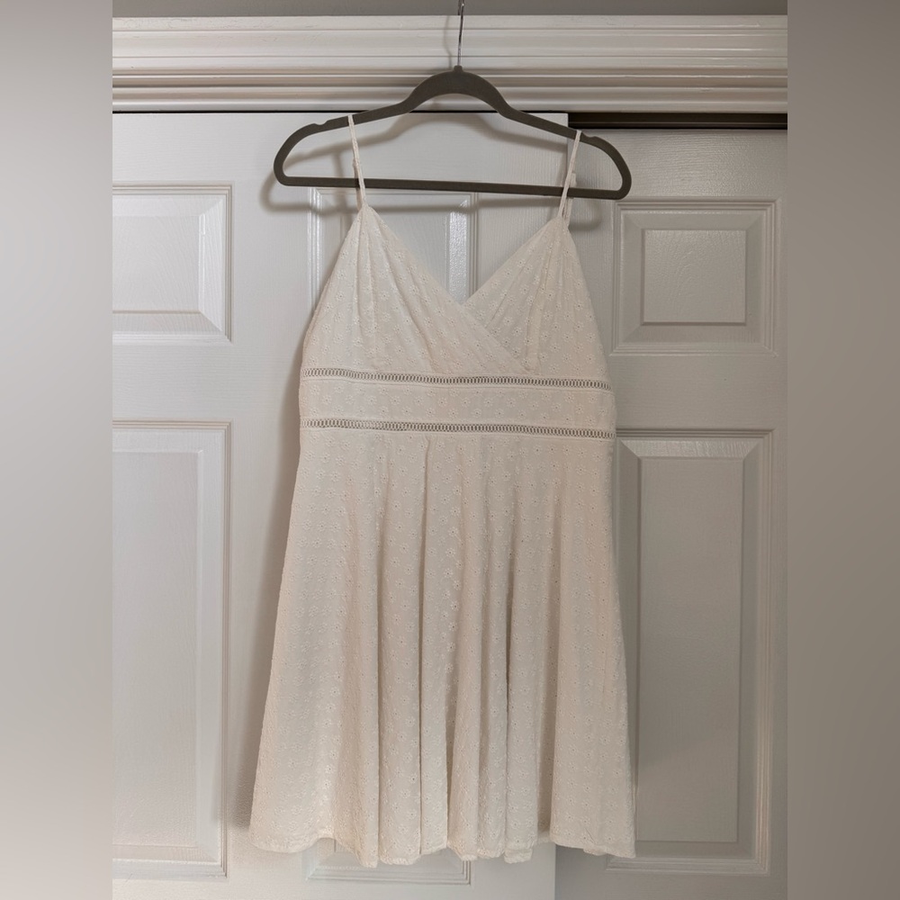 Altar’d State white off white dress XL NWT!!!!!!